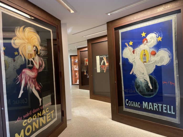 exposition le cognac et la pub